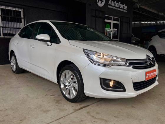 CITROËN C4 LOUNGE 1.6 TENDANCE 16V TURBO FLEX 4P AUTOMÁTICO CITROËN C4 LOUNGE 1.6 TENDANCE 16V TURBO FLEX 4P AUTOMÁTICO
